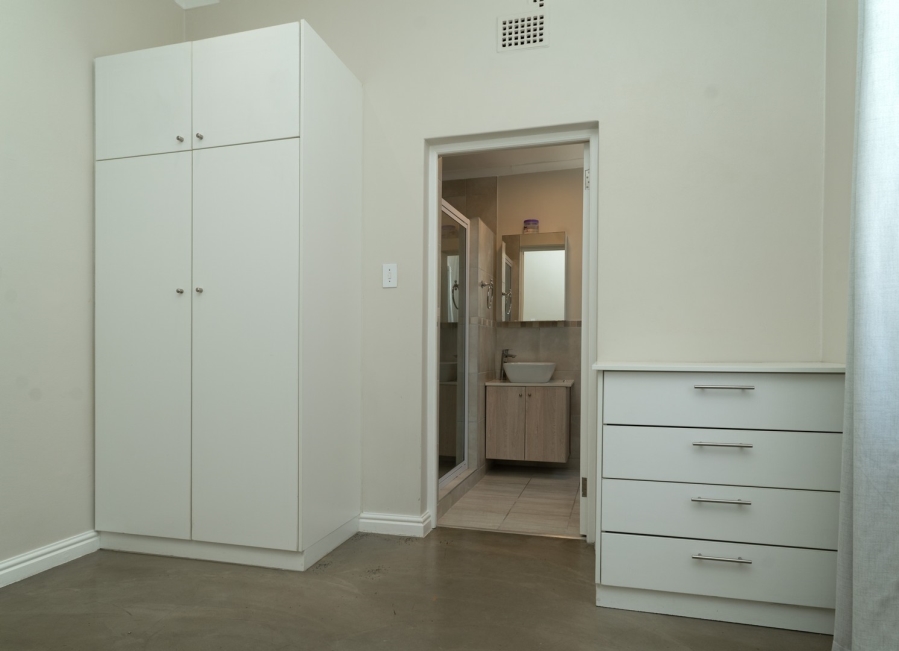 1 Bedroom Property for Sale in Fish Hoek Western Cape